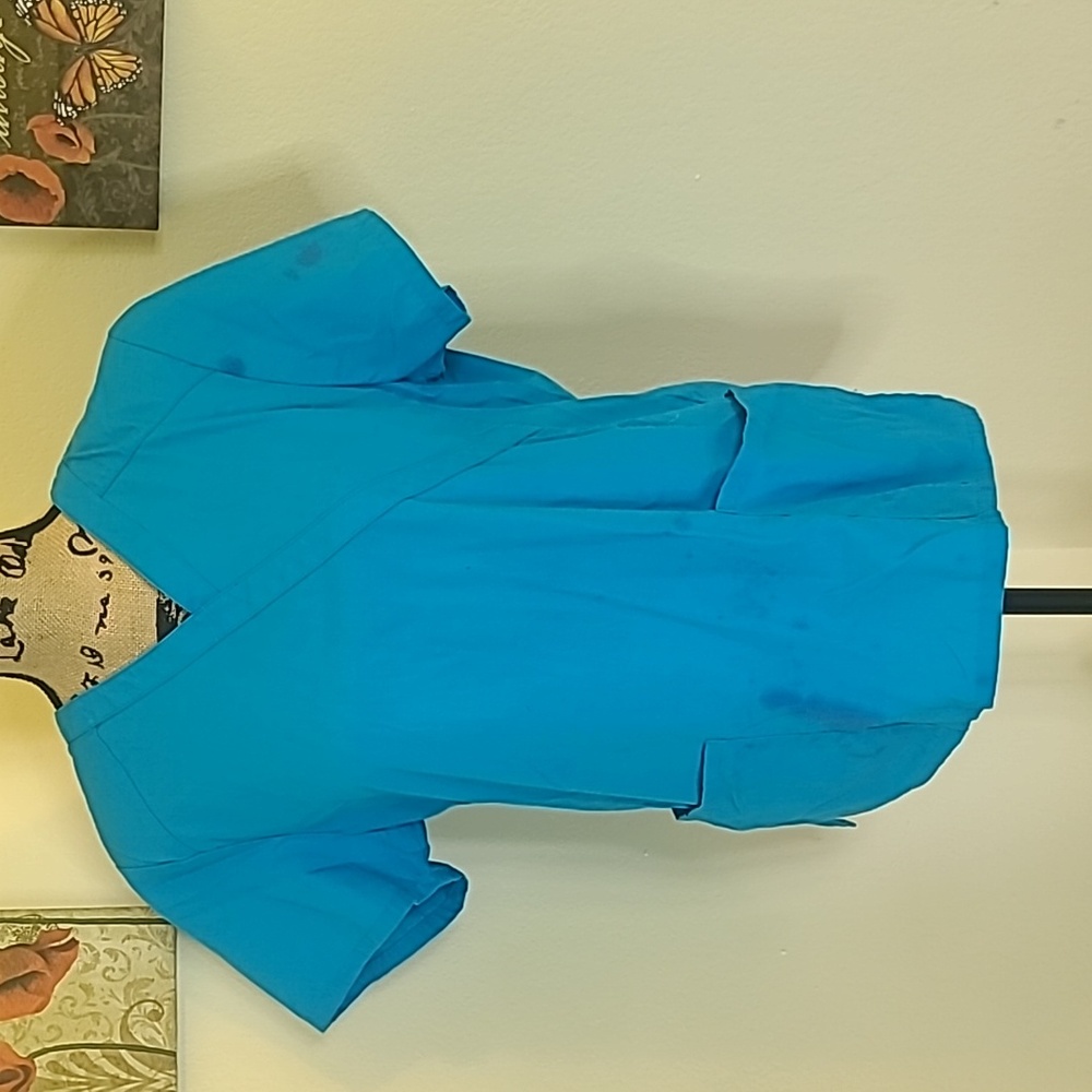 ScrubStar Scrub Top Medium
